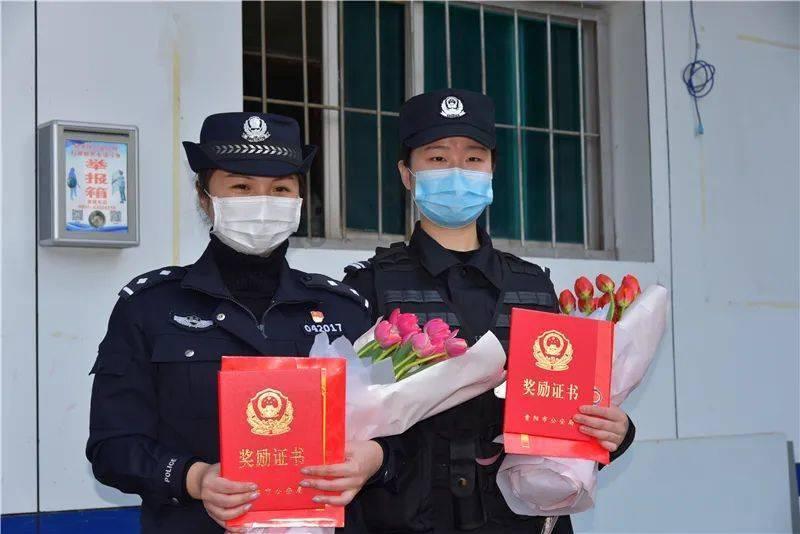 时尚女孩拍照